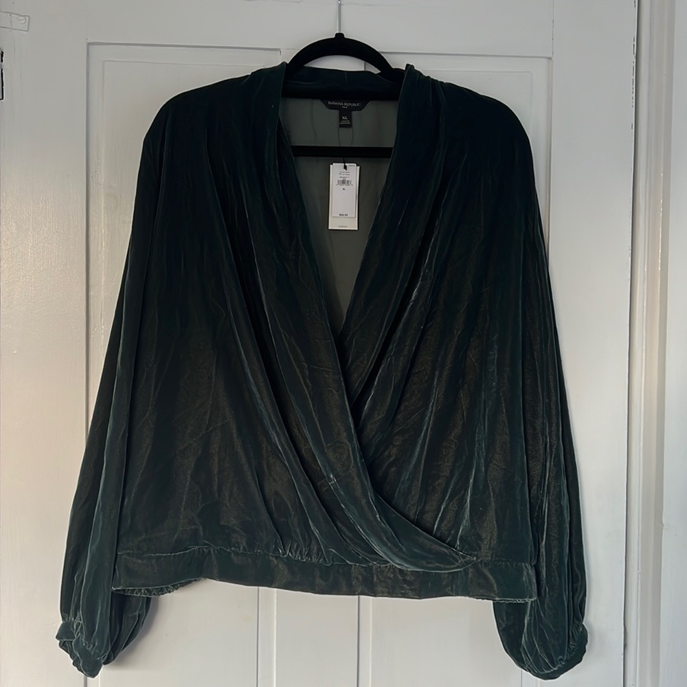 Green velvet top